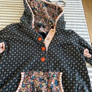 Floral print hoodie